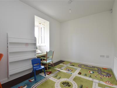 Separate dining room/playroom